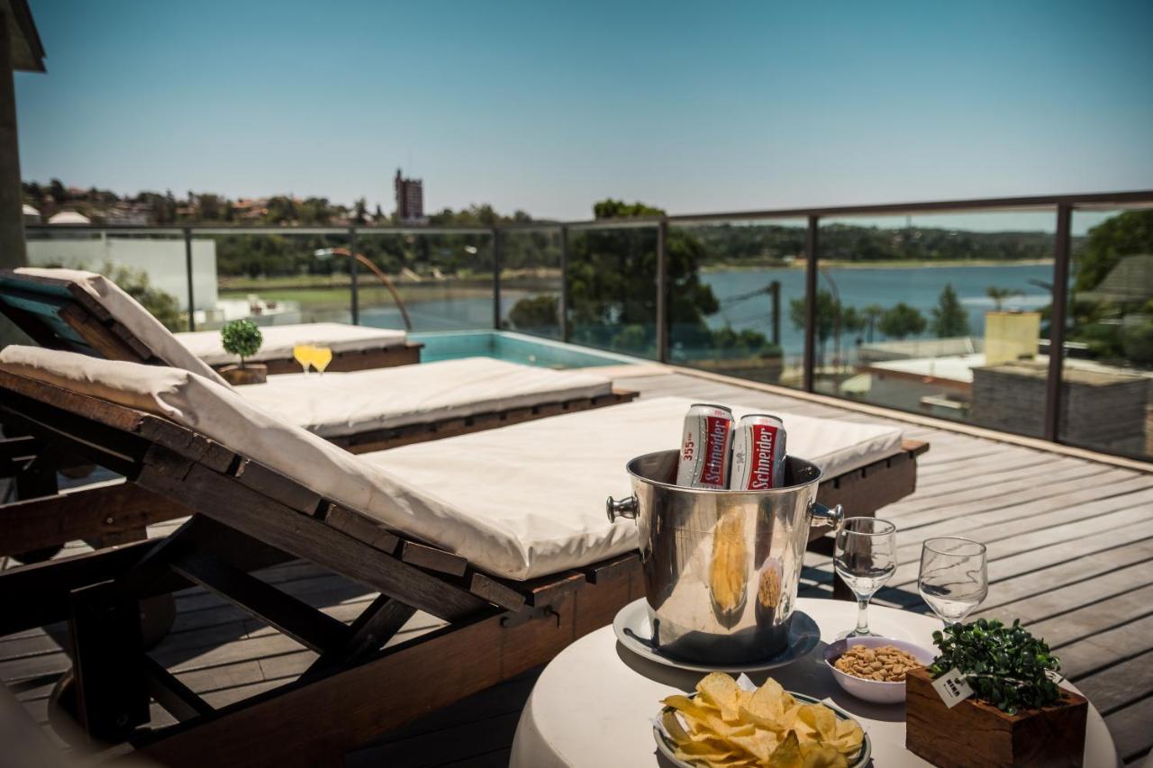 Costalago Suites- By Hvh Villa Carlos Paz Exterior photo